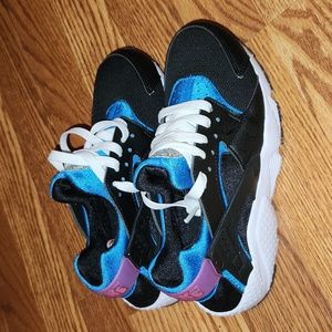 Brand new kids, Nike Huarache
